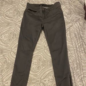 NWOT Express Mia Gray Jeans 8R
